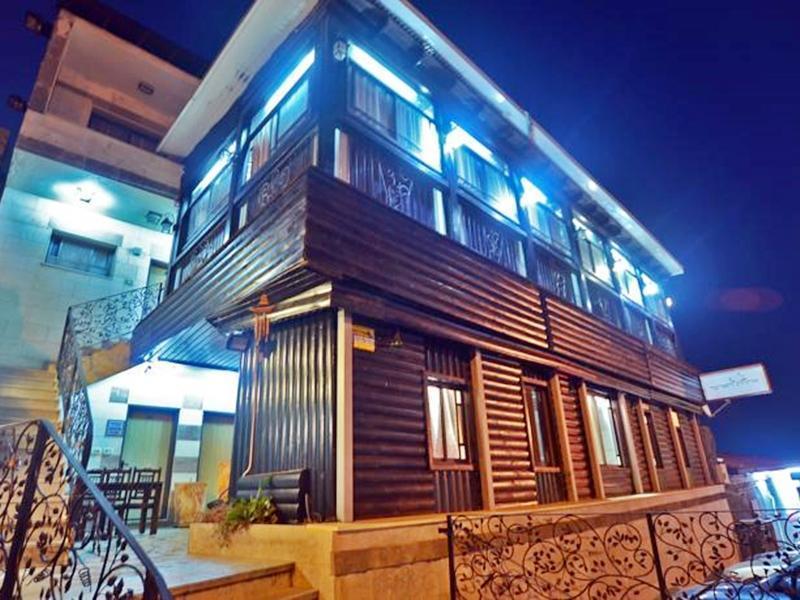 Puy Ahuzat Haosher Hotel Tiberias Bagian luar foto